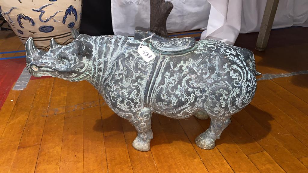 BRONZE RHINOCEROS ~ 22" LONG (1 of 4)