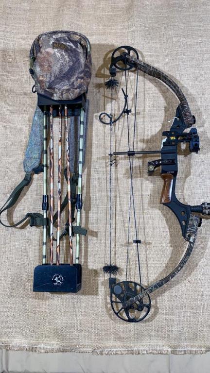 MATHEWS MISSION COMPOUND BOW W/CAT QUIVER: ~