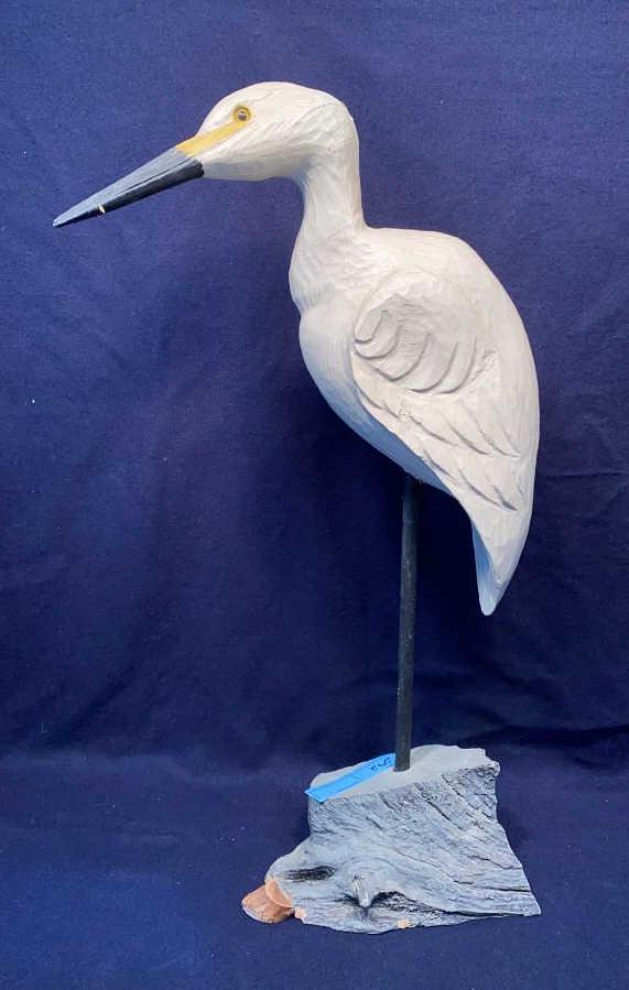 CARVED WOODEN WHITE EGRET (1 of 4)