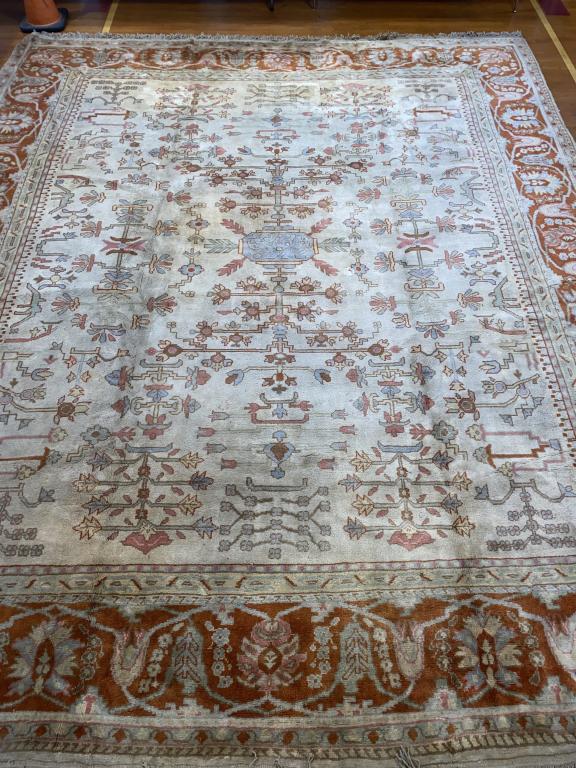 LARGE HANDMADE ROOM SIZE RUG (1 of 5)