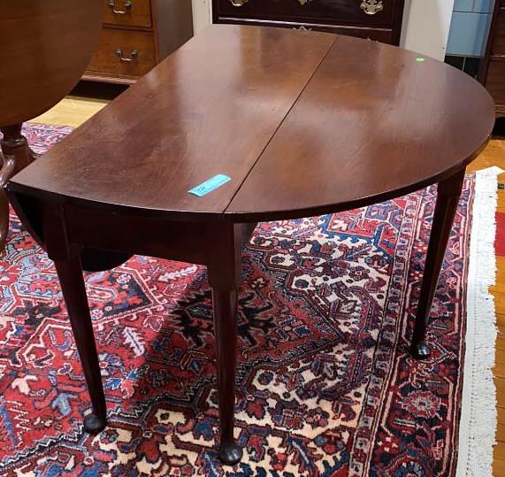 ENGLISH QA MAHOGANY DROP LEAF TABLE: ~