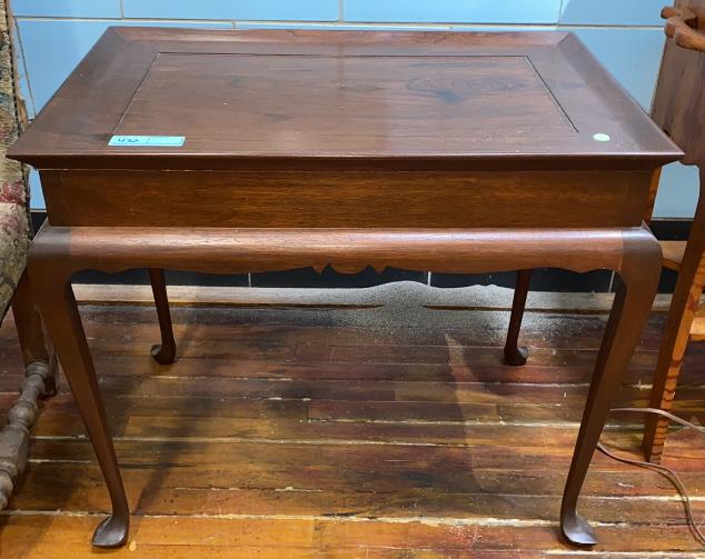 HANDMADE TEA TABLE BY- FW KINNAMON DOVER 1972 (1 of 6)