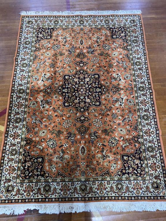 MACHINE MADE AREA RUG (1 of 4)