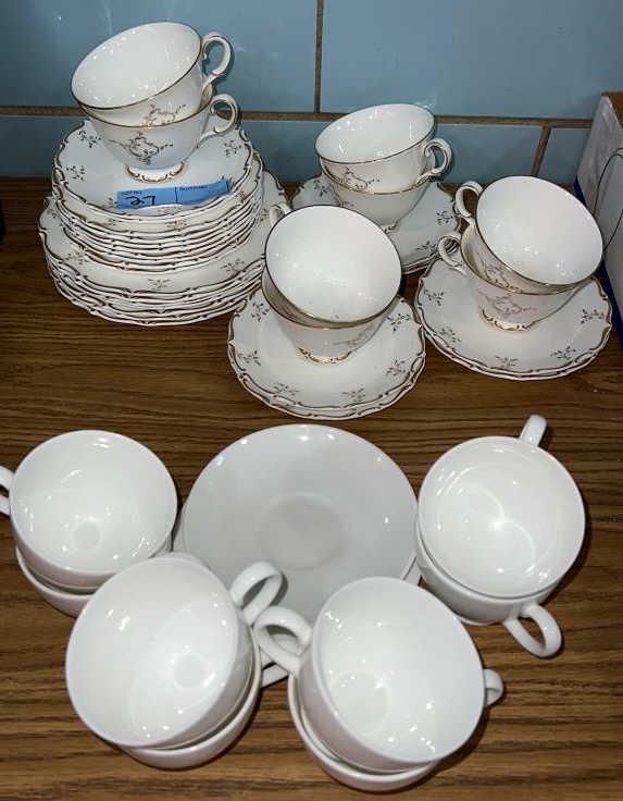 PARTIAL SET OF ROYAL DOULTON "MONTEIGNE" DISHES: & WEDGWOOD CUPS