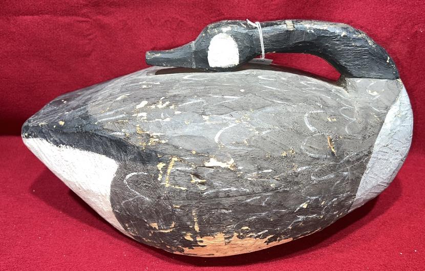 FOLK ART SLEEPING CANADA GOOSE DECOY (1 of 8)