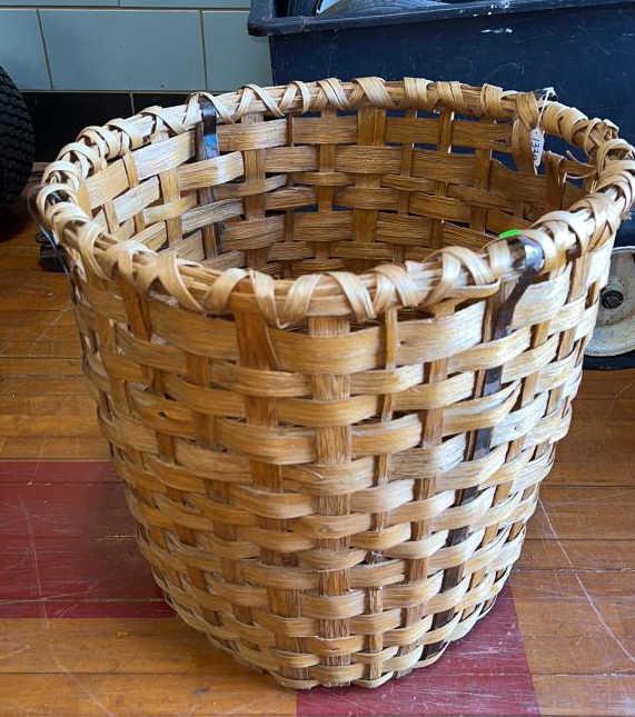 VERY LARGE COTTON PICKING BASKET (1 of 4)