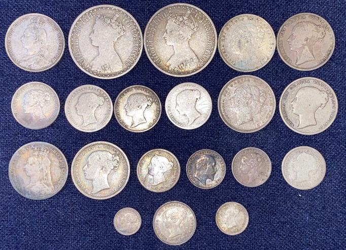 LOT OF VARIOUS GREAT BRITAIN SILVER COINS (1 of 5)