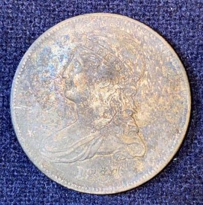 1837 CAPPED BUST SILVER HALF DOLLAR (1 of 5)