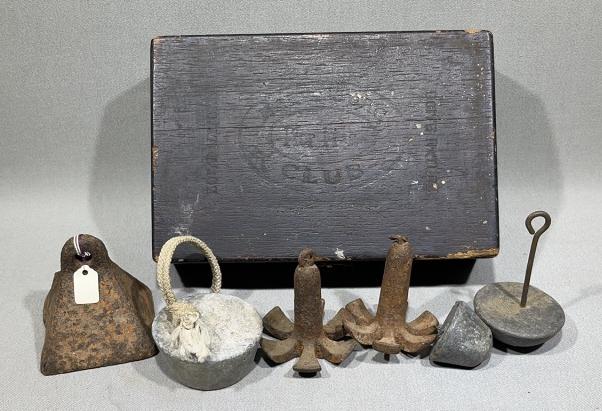 COLLECTION OF VINTAGE DECOY WEIGHTS & BOX: ~