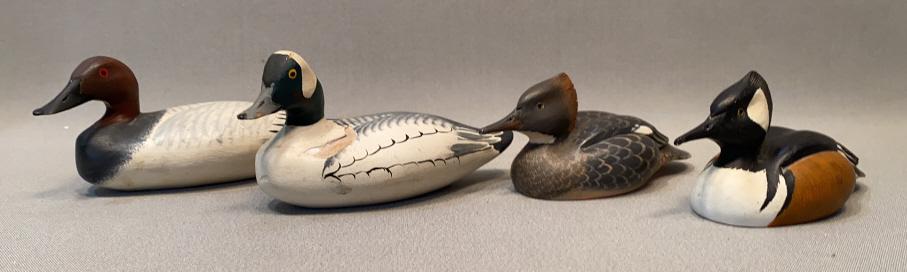 4 MINI DECOYS: 2- HARRY JOBES 2- NELSON & PHYLLIS