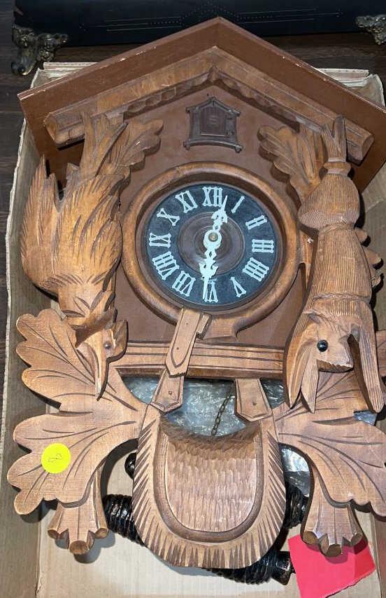 CARVED WOODEN CUCKOO CLOCK (1 of 2)