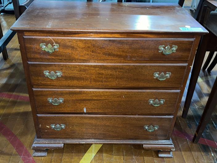 SMALL MAHOGANY CHIPPENDALE CHEST (1 of 4)