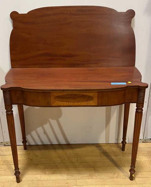 BANDED & INLAID MAHOGANY SHERATON GAME TABLE (1 of 5)