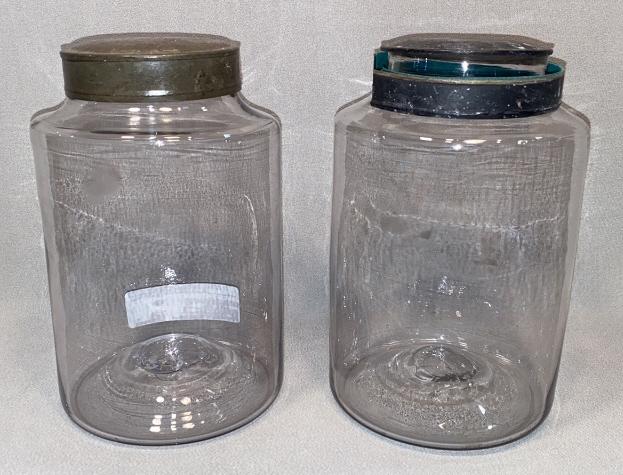 2 ANTIQUE BLOWN GLASS STORAGE JARS (1 of 4)