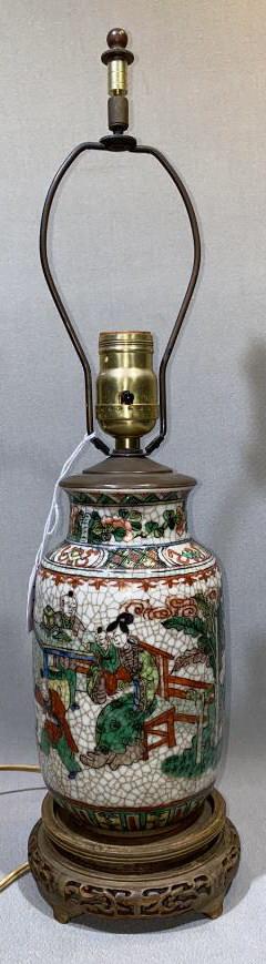 ORIENTAL PORCELAIN VASE LAMP (1 of 3)