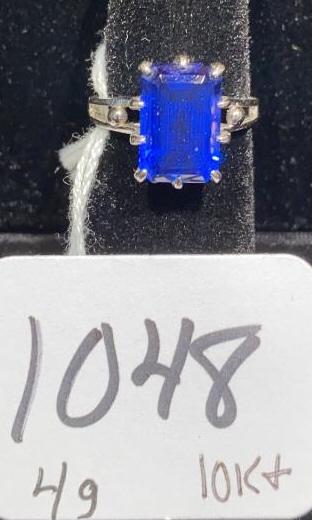 10KT LADIES RING W/ LARGE BLUE STONE ~ 4g (1 of 3)