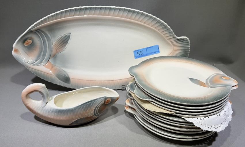 14 PC SET OF DIGOIN & SARREGUEMINES FISH SET (1 of 5)