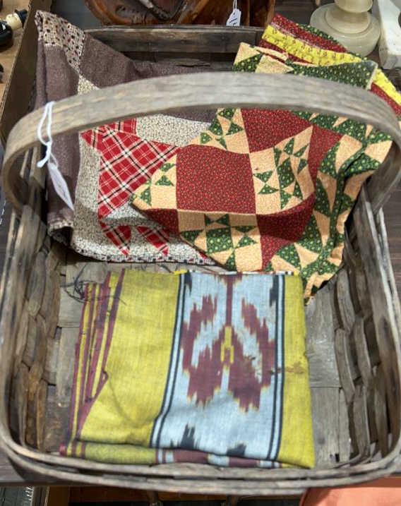 ANTIQUE GATHERING BASKET & DOLL QUILTS (1 of 6)