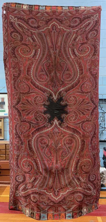 LARGE ANTIQUE PAISLEY SHAWL (1 of 4)
