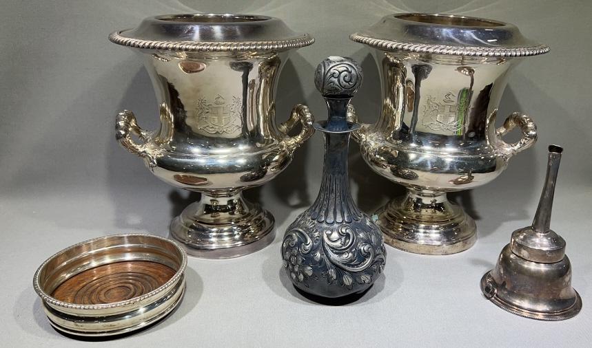 LOT OF QUALITY ANTIQUE SILVER PLATE (1 of 5)