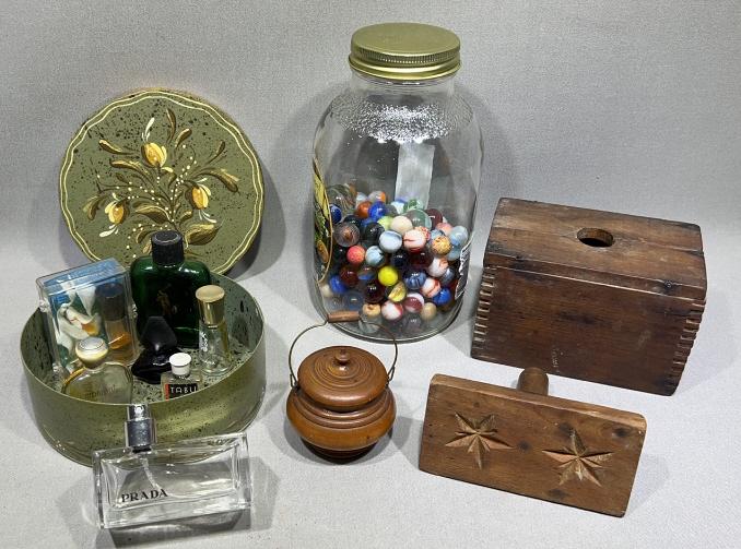 LOT OF MARBLES & COUNTRY SMALLS (1 of 5)