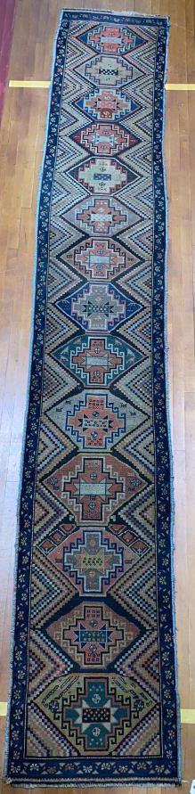ANTIQUE ORIENTAL RUNNER RUG W/ GEOMETRIC DESIGN (1 of 6)