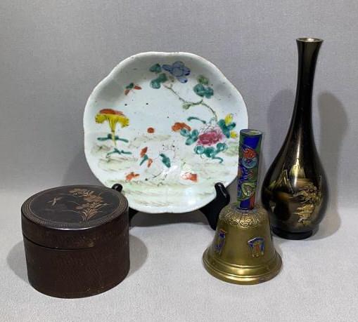LOT OF VARIOUS ORIENTAL SMALLS: ~