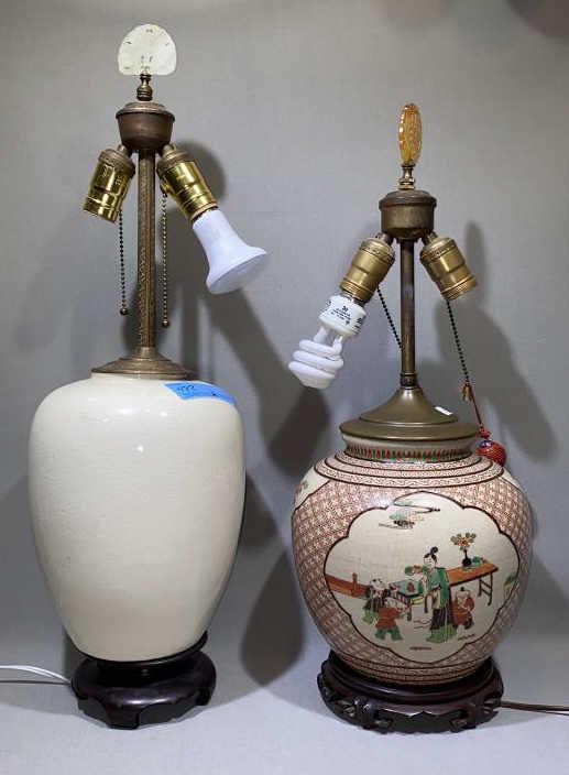 2 ORIENTAL PORCELAIN LAMPS (1 of 6)