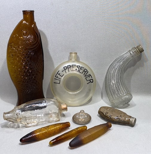 LARGE COLLECTION OF VARIOUS GLASS FLASKS: ~