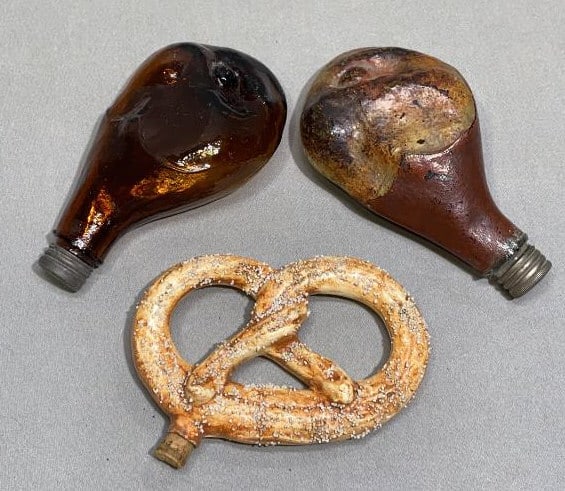 PRETZEL FORM POTTERY FLASK & 2 GLASS FLASKS (1 of 4)