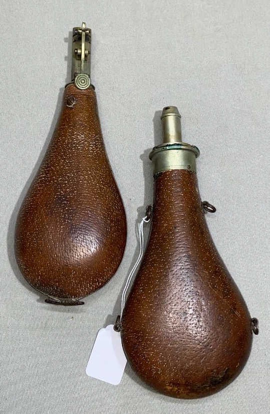 AM FLASK & CAP CO. POWDER & SHOT FLASKS: ~