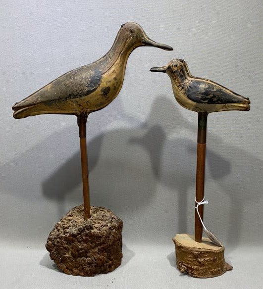2 ANTIQUE TIN / TINNIE SHORE BIRD DECOYS (1 of 3)