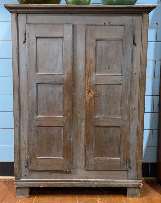 ANTIQUE BLUE PAINTED 2 DOOR COUNTRY CUPBOARD (1 of 9)