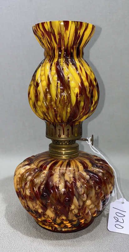 ANTIQUE END OF THE DAY MINI OIL LAMP: SHADE APPEARS TO BE A DIFFERENT SHADE OF COLOR