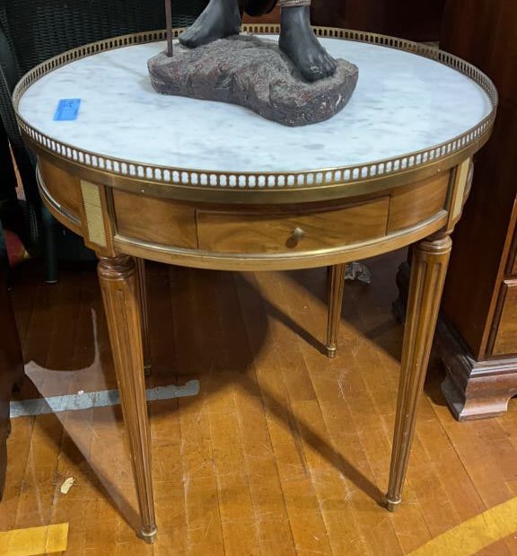 ROUND MARBLE TOP TABLE W/ PULLOUT SLIDES (1 of 4)