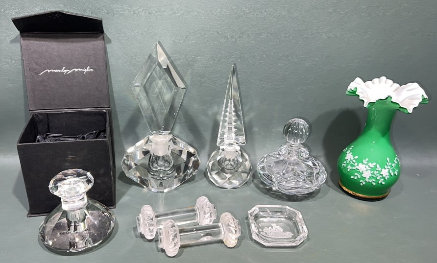 LOT OF VARIOUS CRYSTAL ITEMS ETC. (1 of 6)