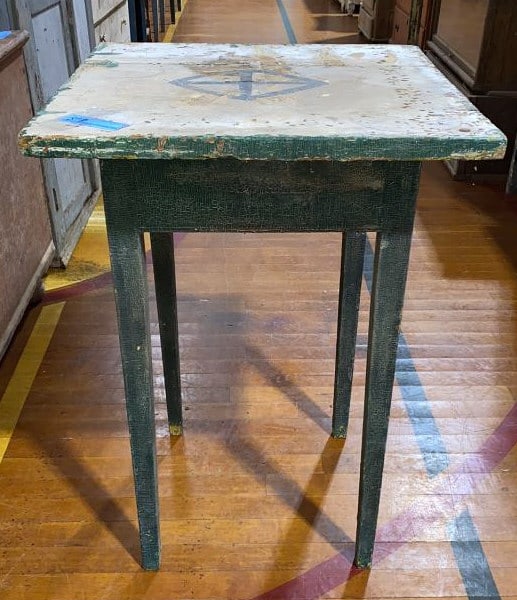 ANTIQUE PAINTED COUNTRY STAND (1 of 4)
