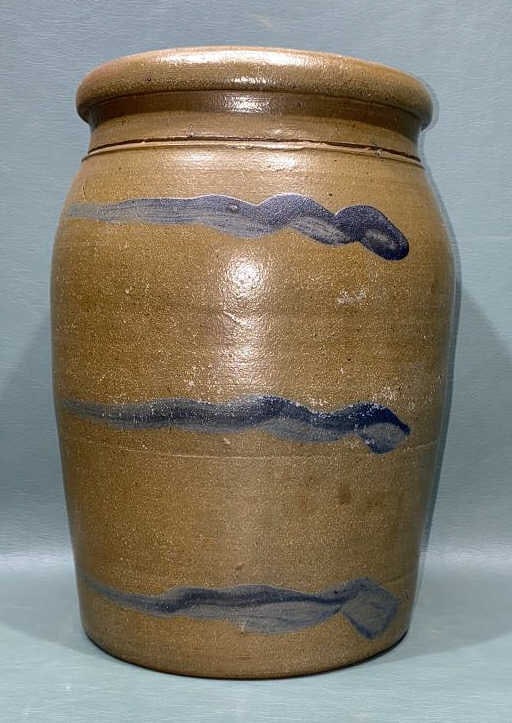 ANTIQUE BLUE DECORATED STONEWARE CROCK (1 of 4)