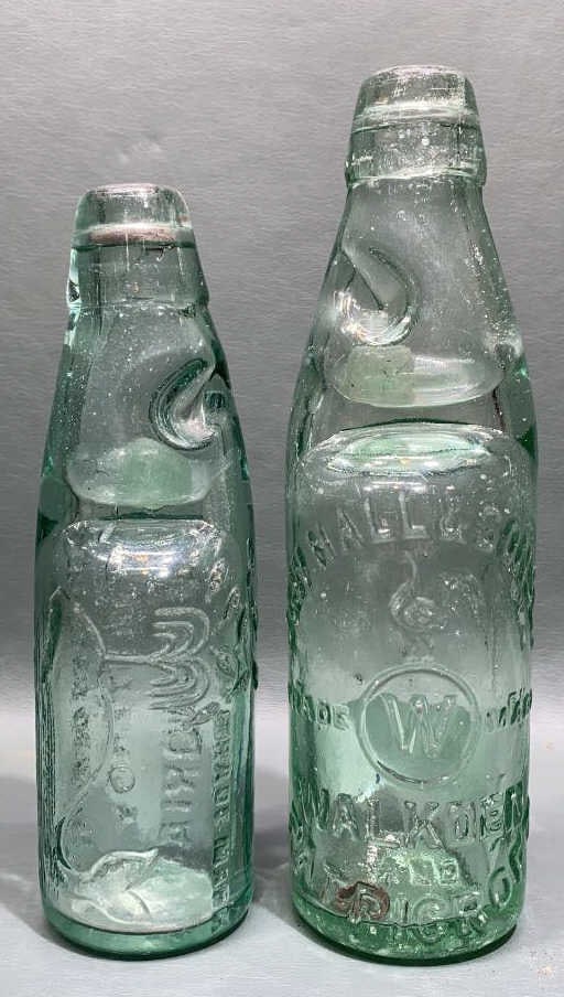 2 HAND BLOWN TRICK BOTTLES (1 of 7)