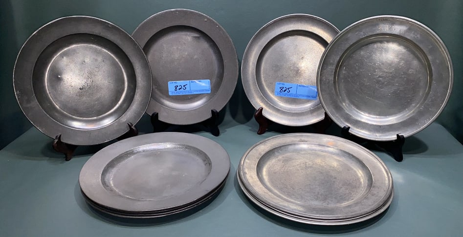 LARGE LOT OF ANTIQUE PEWTER PLATES (1 of 6)