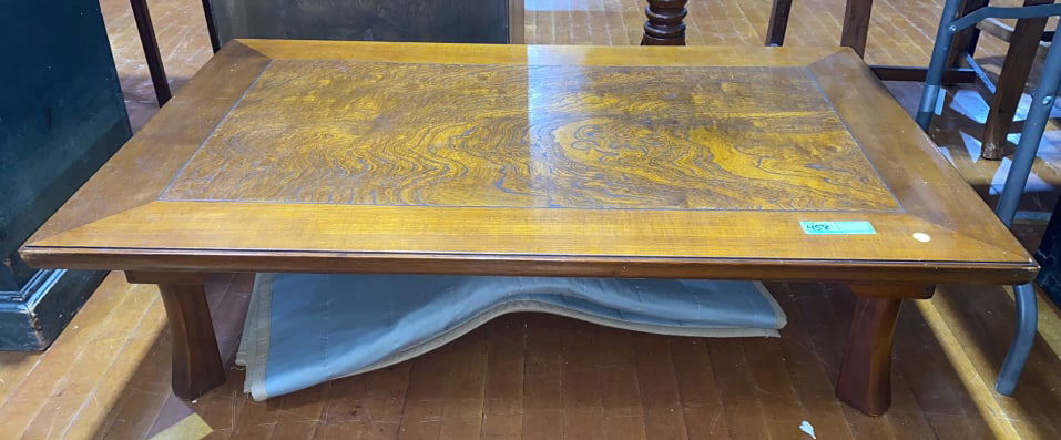 ORIENTAL COFFEE TABLE W/ FOLDING LEGS (1 of 4)