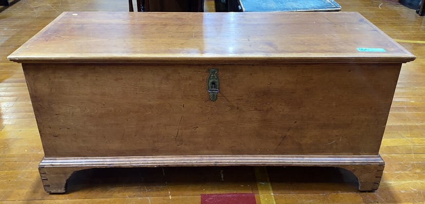 ANT WALNUT DOVETAILED BLANKET CHEST W/ CRABCLAW (1 of 5)