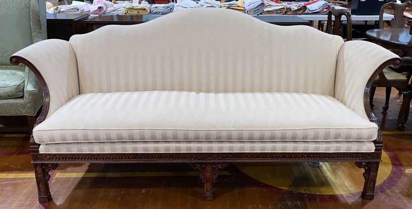 HICKORY CHAIR CHINESE CHIPENDALE CARVED SOFA: 92" LONG