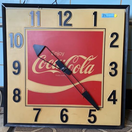 LG COCA COLA ADVERTISING PLASTIC CLOCK (1 of 4)
