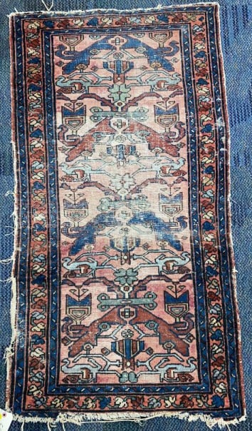ANTIQUE HANDMADE ORIENTAL RUNNER RUG (1 of 4)