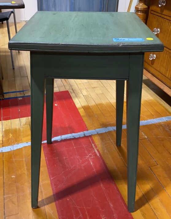 GREEN PAINTED SPLAY LEG COUNTRY TABLE (1 of 4)