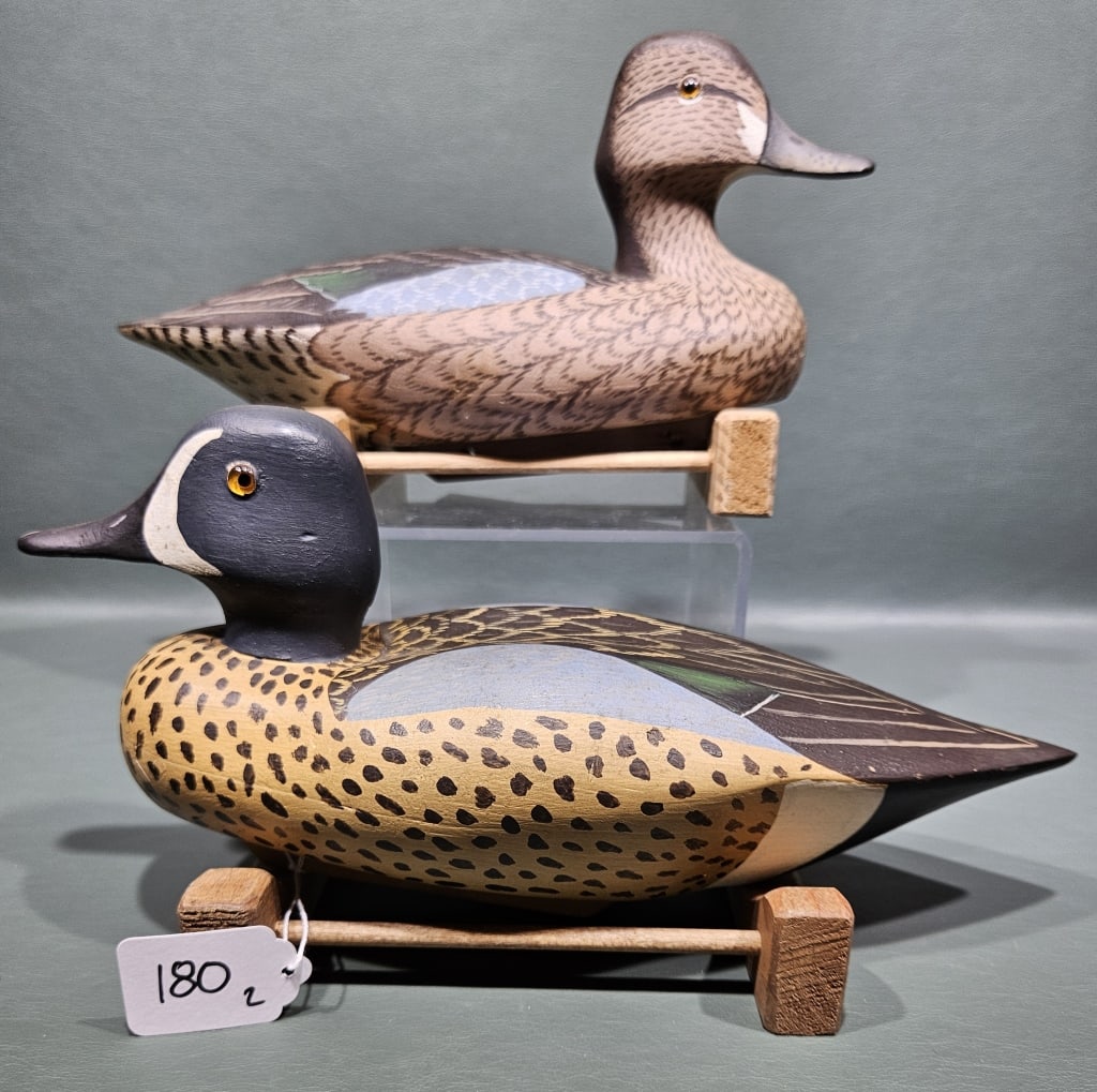 PAIR OF DON KITCHEN BLUE-WING TEAL DECOYS (1 of 4)
