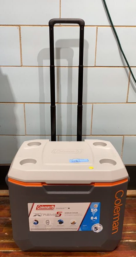 COLEMON 50 QUART COOLER ON WHEELS: 23" X 18" X18