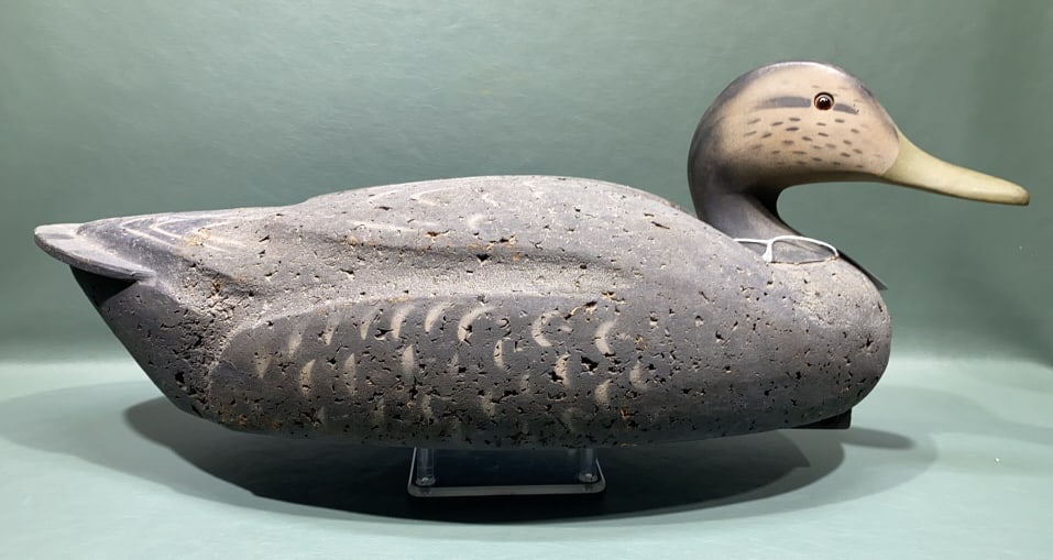 L .L . BEAN OVERSIZED CORK BLACK DUCK (1 of 4)