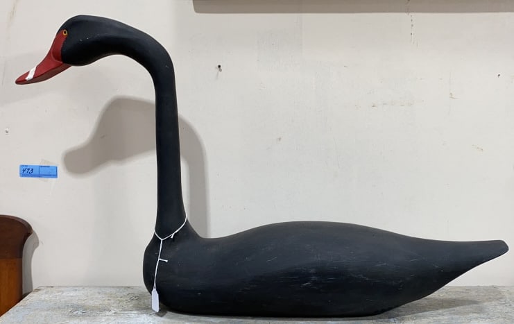 CAPT HARRY JOBES FULL SIZE SWAN (1 of 6)